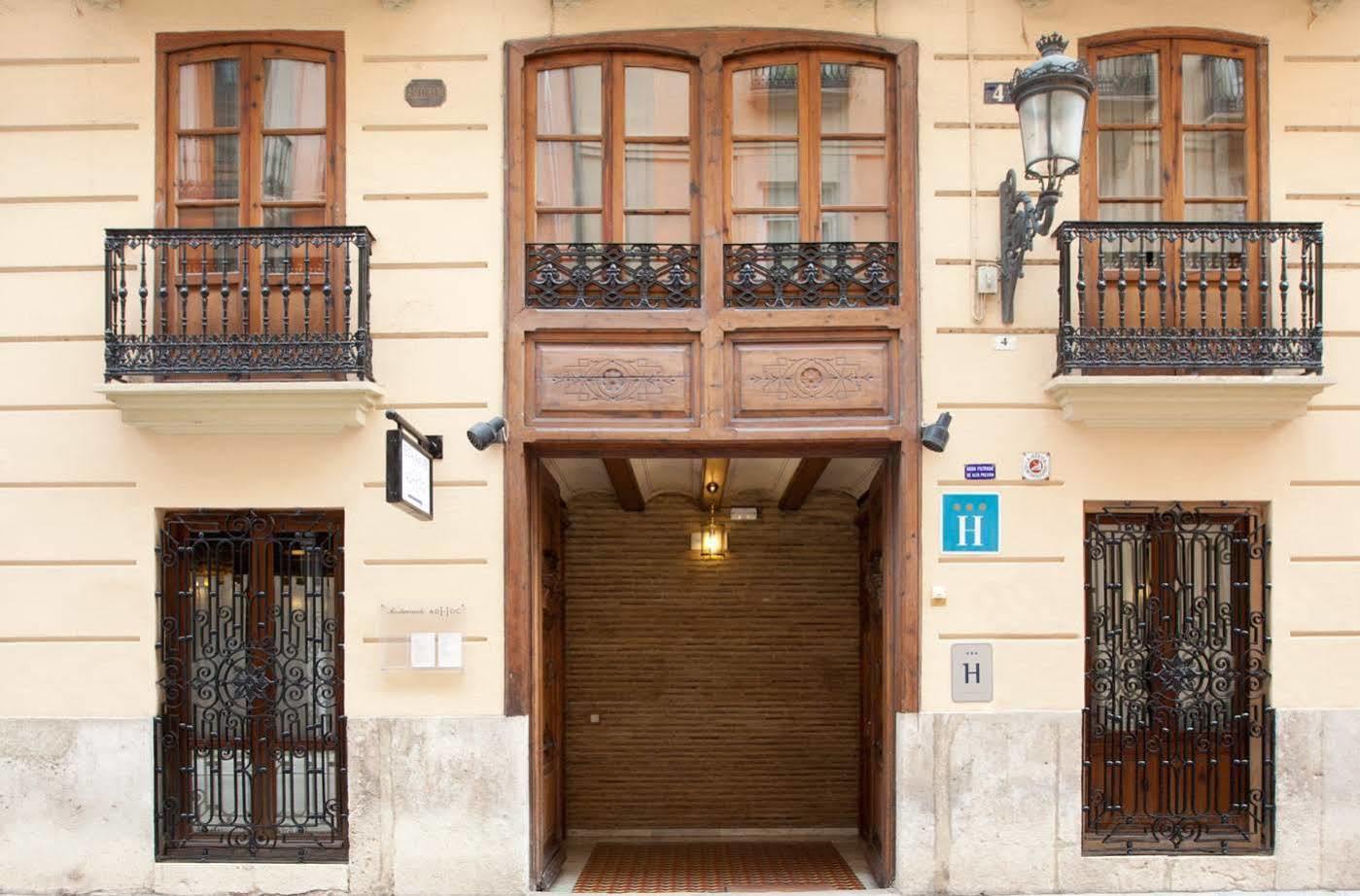 Ad Hoc Monumental 1881 Hotel Valence