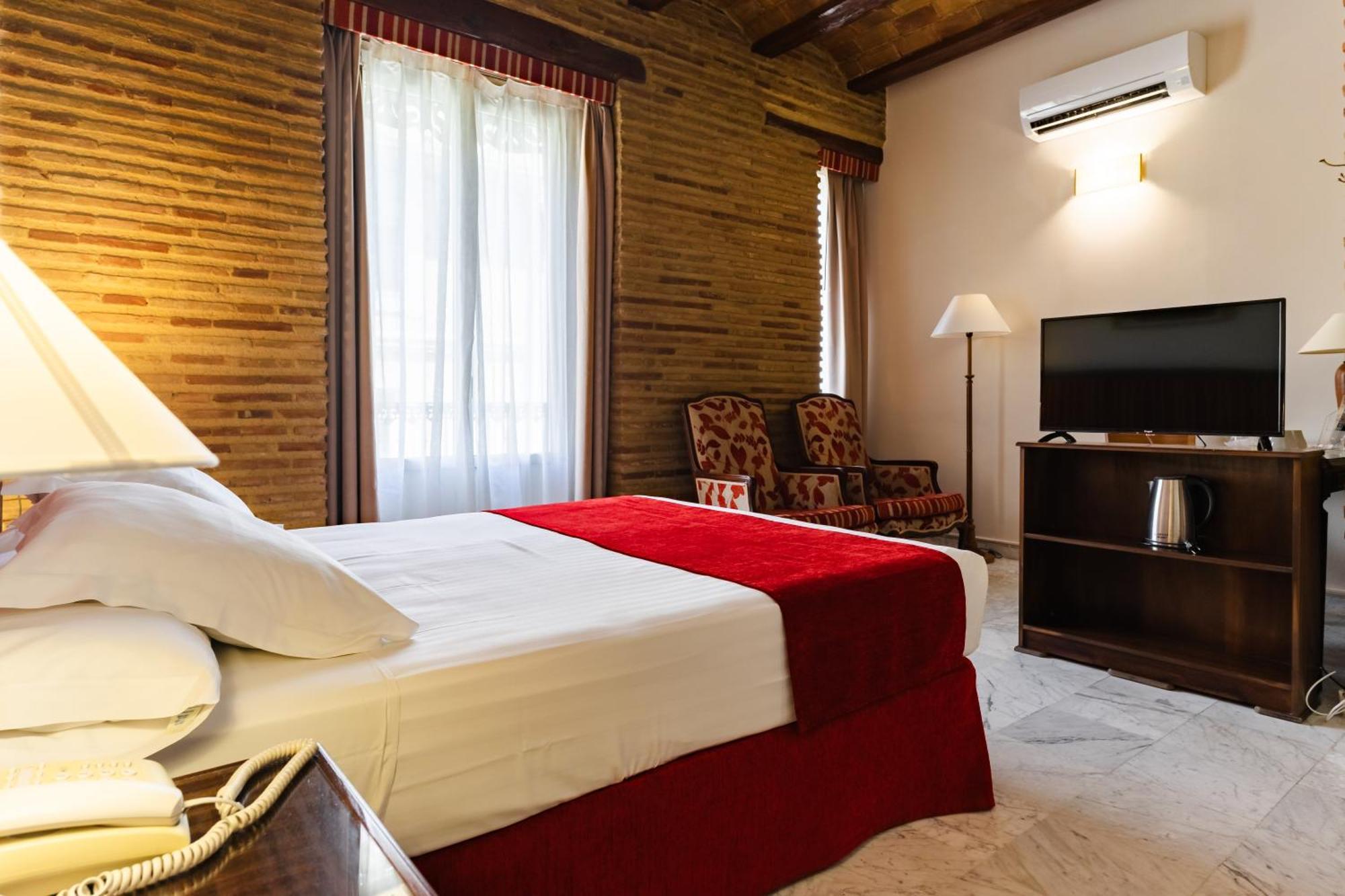 Hotel Ad Hoc Monumental 1881 Valenza